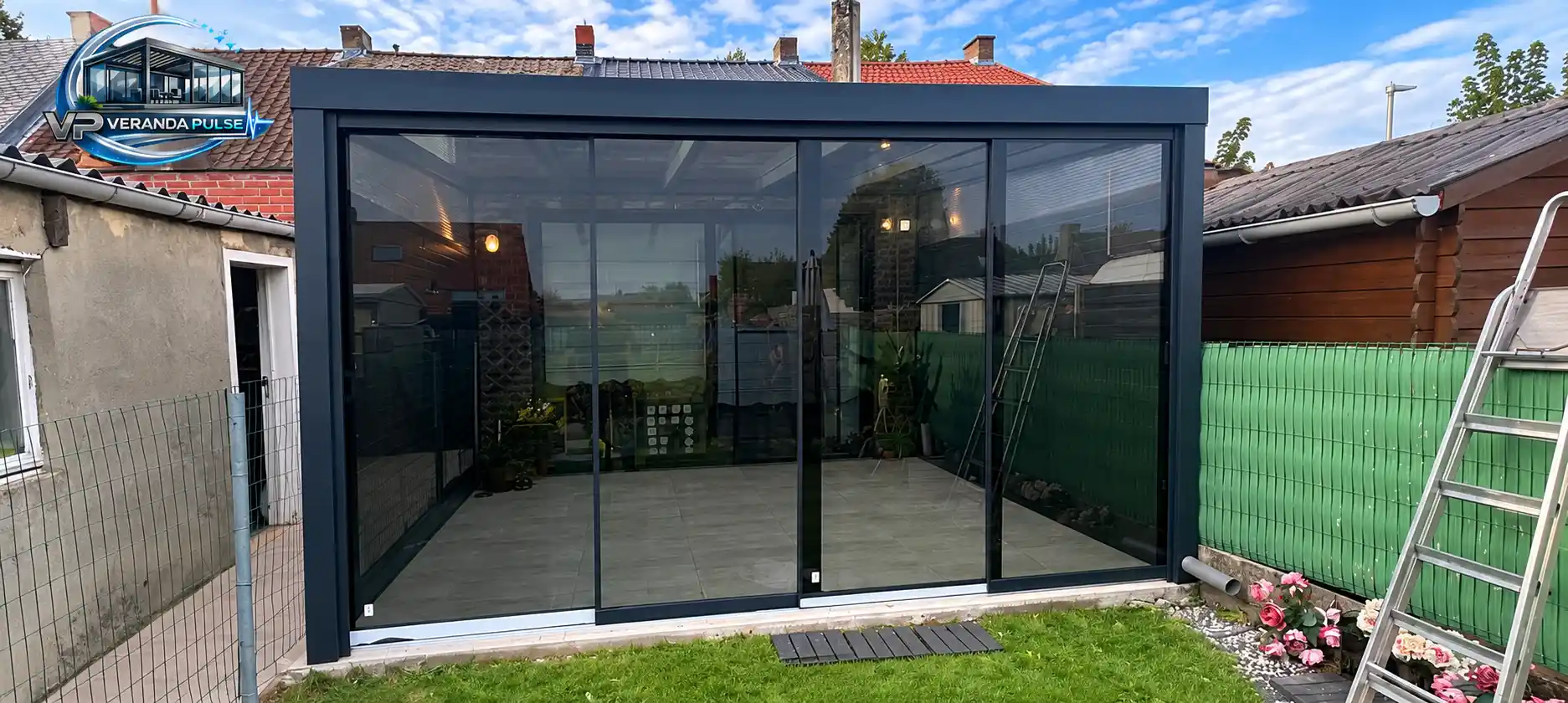 Modern Glass Garden Room